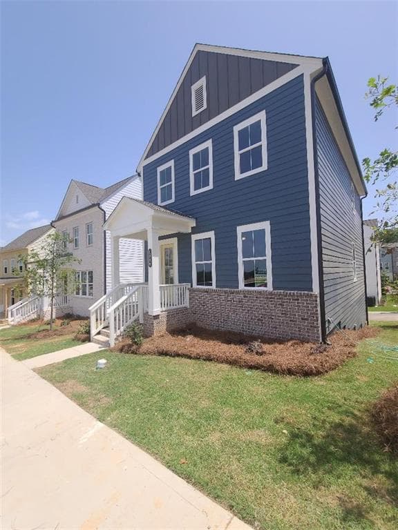 4 bedroom, 4 bathroom, 2,129 sq ft single family residence for rent at 1339 Creek View Lane, Atlanta, GA 30318 for $3,100 a month — photo 2