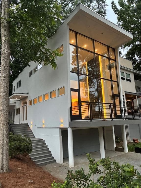 3 bedroom, 3 bathroom, 2,700 sq ft single family residence for rent at 739 Antone Street, Atlanta, GA 30318 for $6,000 a month — photo 1 of 21