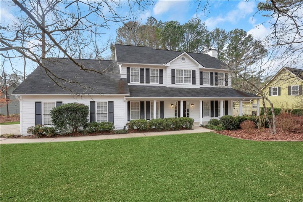 4 bedroom, 3 bathroom, 2,650 sq ft single family residence for rent at 2207 Heritage Trace View, Marietta, GA 30062 for $3,500 a month — photo 3