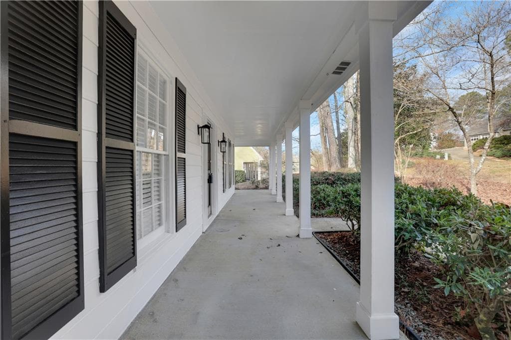 4 bedroom, 3 bathroom, 2,650 sq ft single family residence for rent at 2207 Heritage Trace View, Marietta, GA 30062 for $3,500 a month — photo 4