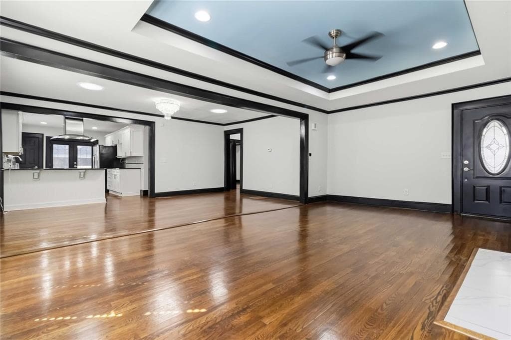 3 bedroom, 2 bathroom, 1,890 sq ft single family residence for sale at 1594 Beecher Street, Atlanta, GA 30310 — photo 2