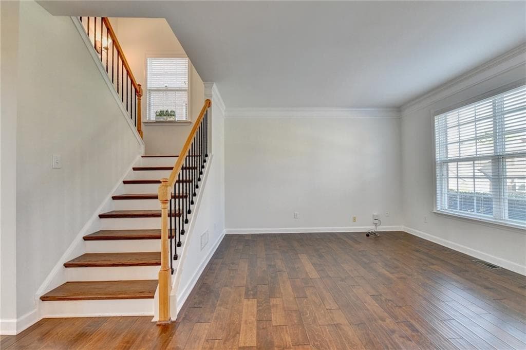 5 bedroom, 3 bathroom, 3,262 sq ft single family residence for sale at 1489 Belmont Hills Drive, Suwanee, GA 30024 — photo 3