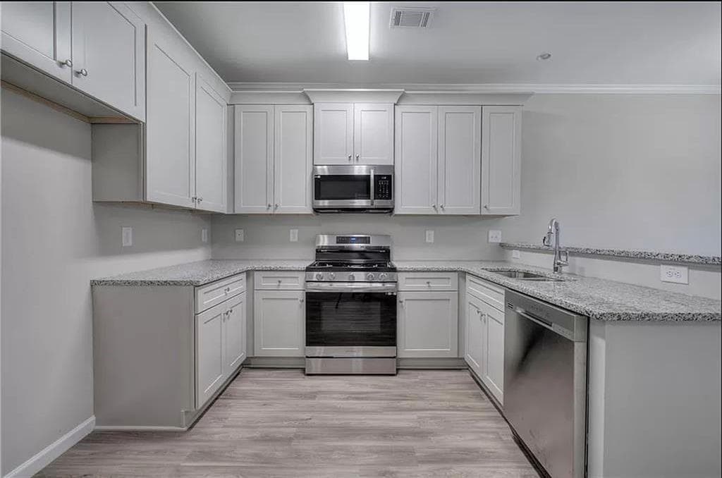 4 bedroom, 3 bathroom, 2,025 sq ft single family residence for rent at 305 Melody Lane, Cartersville, GA 30121 for $2,100 a month — photo 6