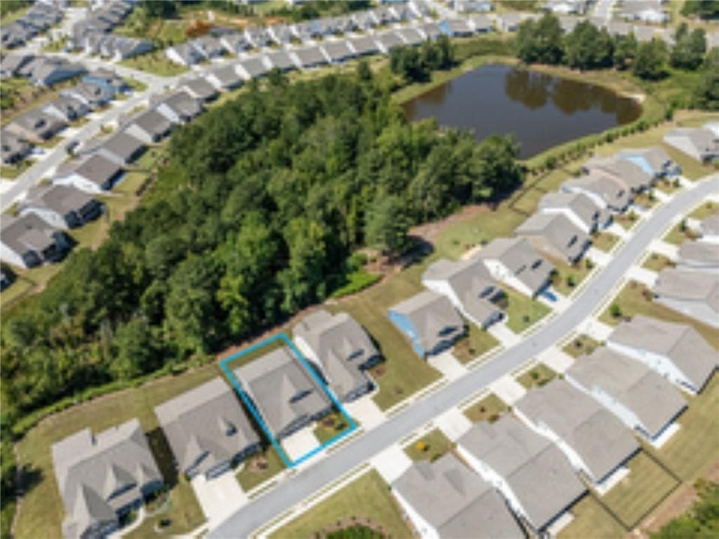 4 bedroom, 5 bathroom, 4,519 sq ft single family residence for sale at 190 Tahoe Court, Hoschton, GA 30548 — photo 7