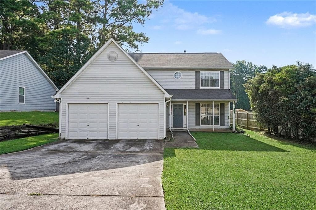 3 bedroom, 3 bathroom, 1,496 sq ft single family residence for sale at 2809 Mill Lake Way, Morrow, GA 30260 — photo 2