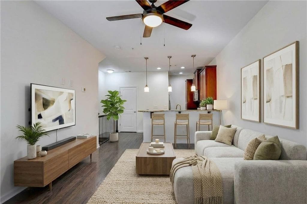 2 bedroom, 3 bathroom, 1,140 sq ft townhouse for sale at 215 Semel Drive 453, Atlanta, GA 30309 — photo 9