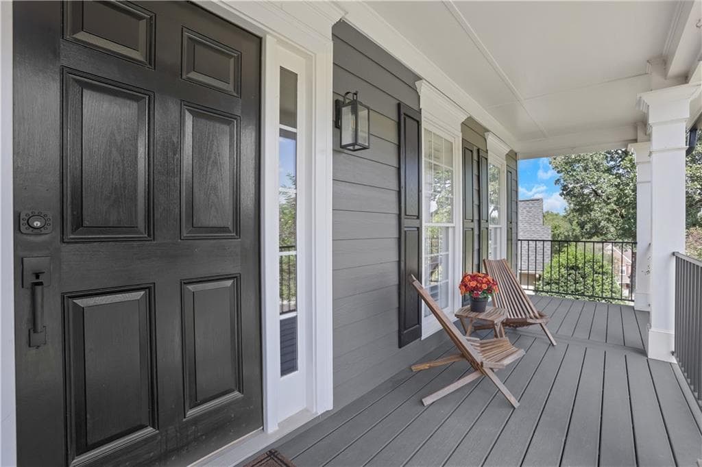 6 bedroom, 5 bathroom, 5,536 sq ft single family residence for sale at 3084 Grove View Court, Dacula, GA 30019 — photo 7