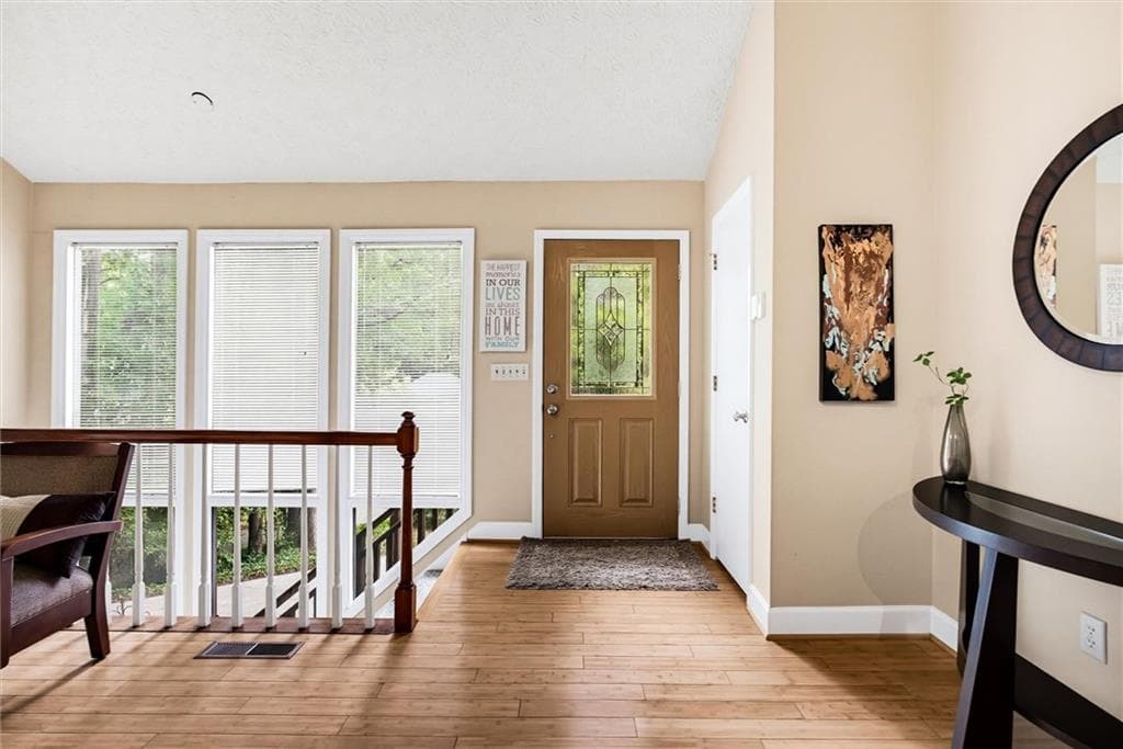 4 bedroom, 3 bathroom, 3,007 sq ft single family residence for sale at 538 Wagner Way, Kennesaw, GA 30144 — photo 4