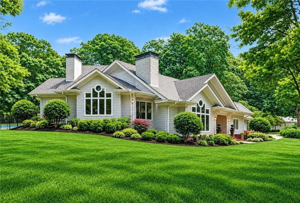 4 bedroom, 3 bathroom, 5,013 sq ft single family residence for sale at 351 Teamon Road, Griffin, GA 30223 — photo 2