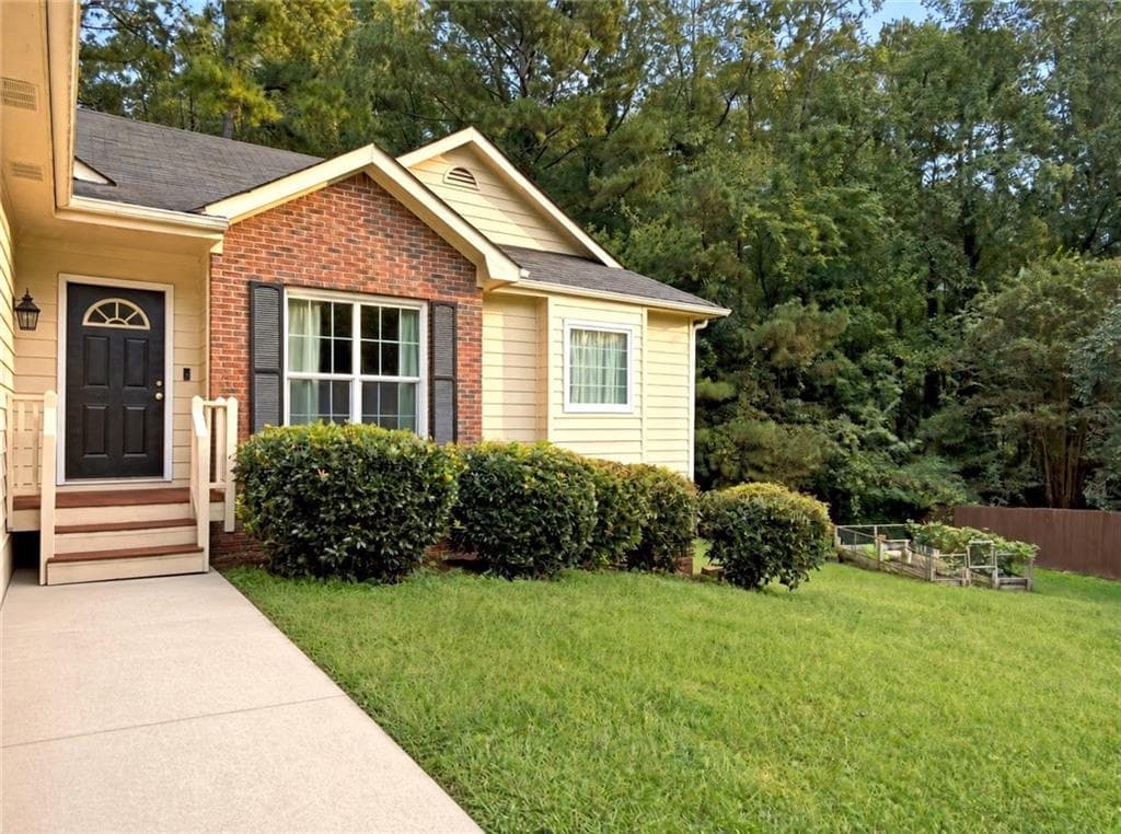 4 bedroom, 3 bathroom, 1,524 sq ft single family residence for sale at 112 Trestle Court, Stockbridge, GA 30281 — photo 7