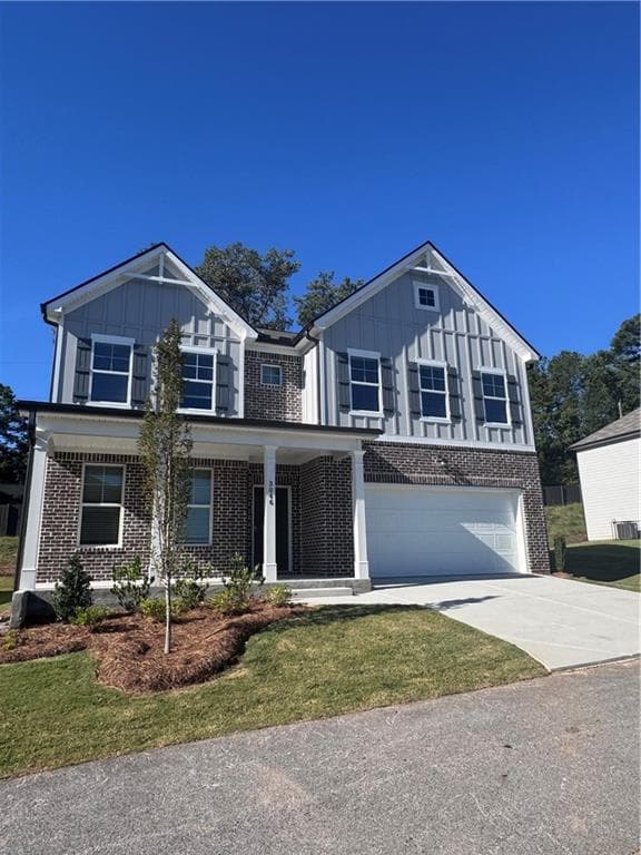 4 bedroom, 3 bathroom, 2,506 sq ft single family residence for sale at 3046 Steinbeck Way, Atlanta, GA 30344 — photo 2