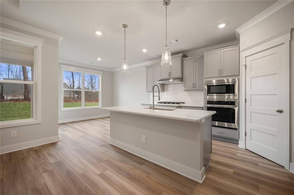 3 bedroom, 3 bathroom, 1,868 sq ft single family residence for sale at 301 Wingate Drive, Winder, GA 30680 — photo 7