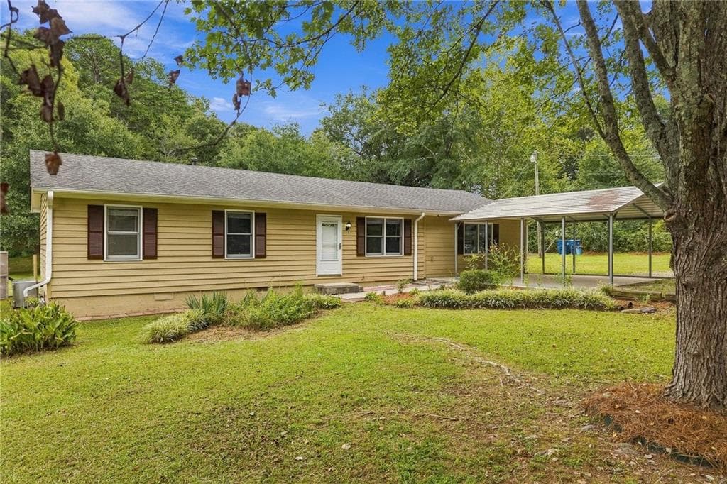 3 bedroom, 2 bathroom, 1,680 sq ft single family residence for sale at 1639 Flowery Branch Road, Auburn, GA 30011 — photo 4