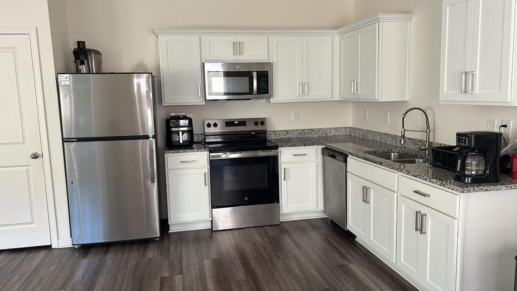 3 bedroom, 3 bathroom, 1,440 sq ft townhouse for rent at 52 Padley Drive, Winder, GA 30680 for $1,749 a month — photo 5
