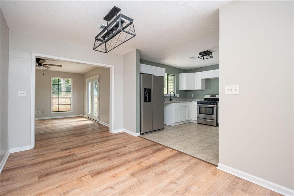 4 bedroom, 2 bathroom, 2,293 sq ft single family residence for sale at 1650 Auden Lane, Norcross, GA 30093 — photo 10