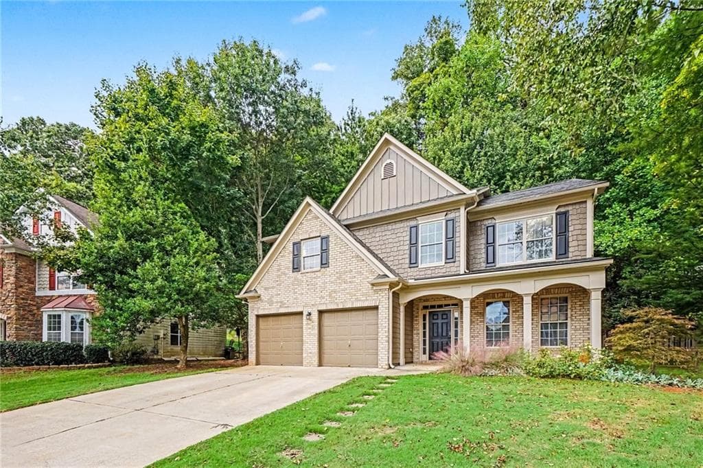 4 bedroom, 3 bathroom, 3,255 sq ft single family residence for sale at 925 Liberty Ives Drive, Auburn, GA 30011 — photo 2