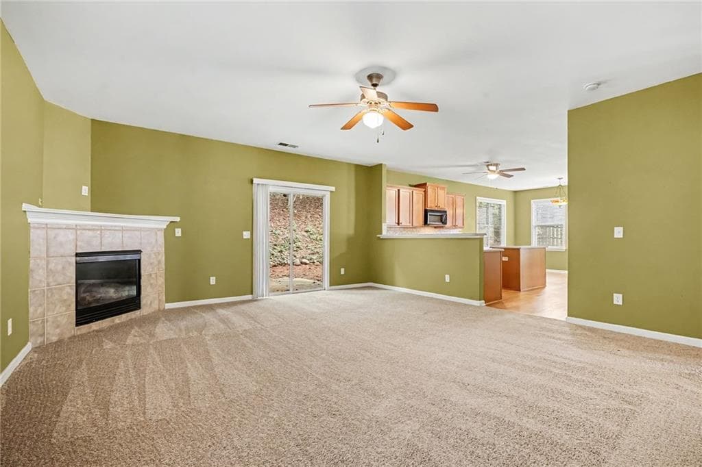 4 bedroom, 3 bathroom, 3,255 sq ft single family residence for sale at 925 Liberty Ives Drive, Auburn, GA 30011 — photo 5