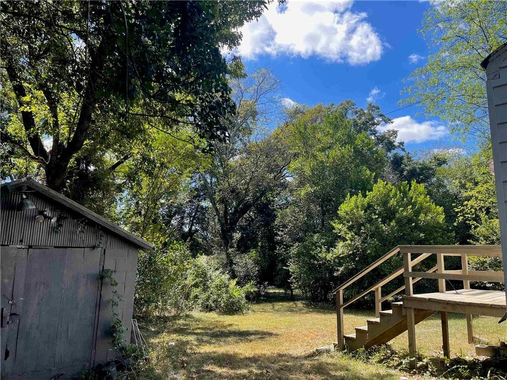2 bedroom, 1 bathroom, 791 sq ft single family residence for rent at 3518 Carroll, Macon, GA 31204 for $975 a month — photo 2