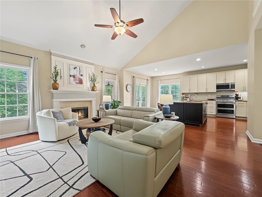 6 bedroom, 5 bathroom, 4,390 sq ft single family residence for sale at 9722 Spyglass Drive, Villa Rica, GA 30180 — photo 8