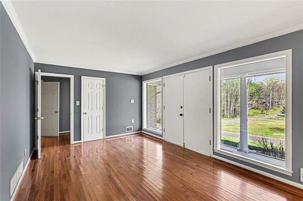 3 bedroom, 2 bathroom, 1,992 sq ft single family residence for sale at 4576 Driftwood Drive, Austell, GA 30106 — photo 6