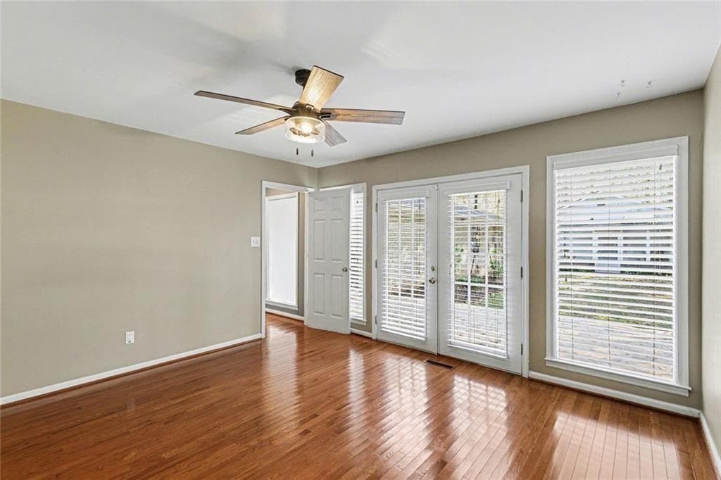 3 bedroom, 2 bathroom, 1,992 sq ft single family residence for sale at 4576 Driftwood Drive, Austell, GA 30106 — photo 9