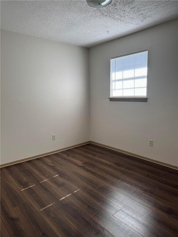 3 bedroom, 3 bathroom, 1,350 sq ft condominium for sale at 4701 Flat Shoals Road 41G, Union City, GA 30291 — photo 7