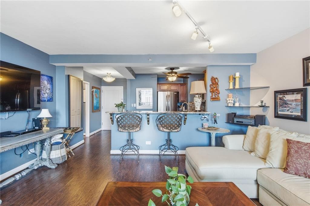 1 bedroom, 1 bathroom, 786 sq ft condominium for sale at 620 Peachtree Street 1009, Atlanta, GA 30308 — photo 10
