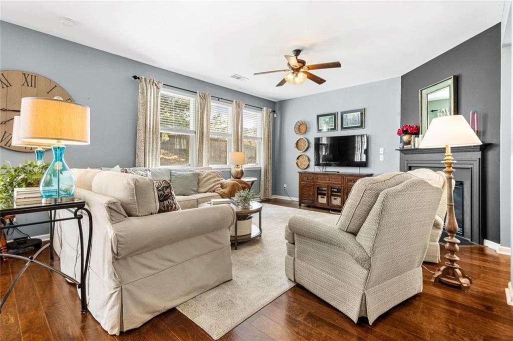 4 bedroom, 3 bathroom, 2,939 sq ft single family residence for sale at 84 Candy Lilly Court, Dallas, GA 30157 — photo 6