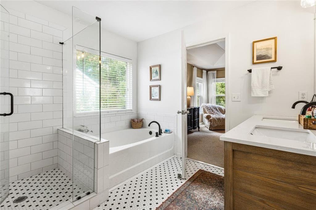 4 bedroom, 3 bathroom, 2,939 sq ft single family residence for sale at 84 Candy Lilly Court, Dallas, GA 30157 — photo 3