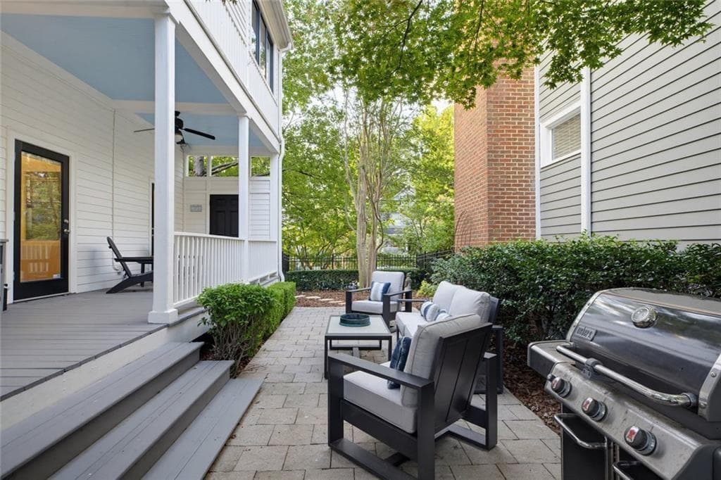 2 bedroom, 3 bathroom, 1,996 sq ft single family residence under contract at 783 Edgewood Avenue, Atlanta, GA 30307 — photo 7