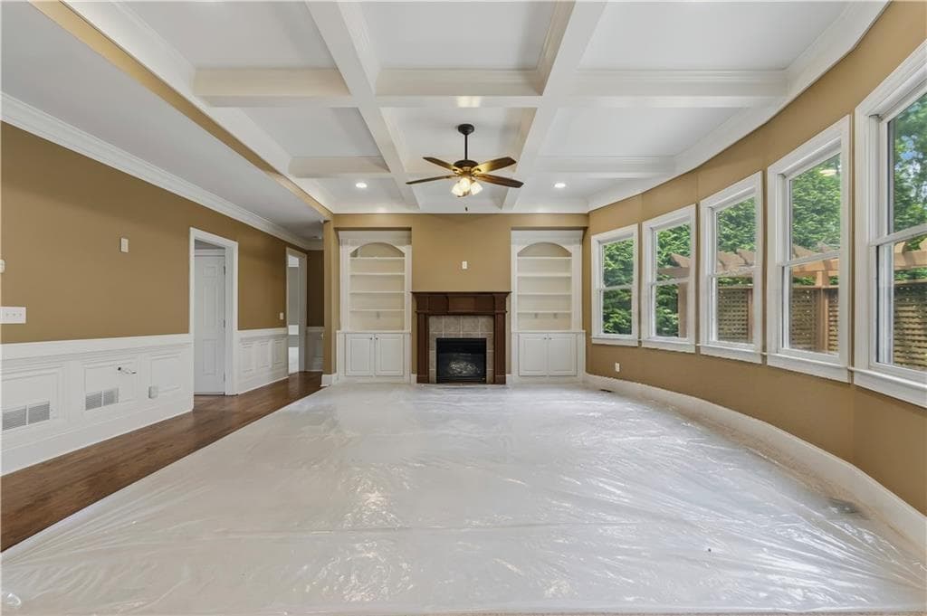 6 bedroom, 4 bathroom, 5,379 sq ft single family residence for sale at 5605 Viewpoint Court, Suwanee, GA 30024 — photo 10
