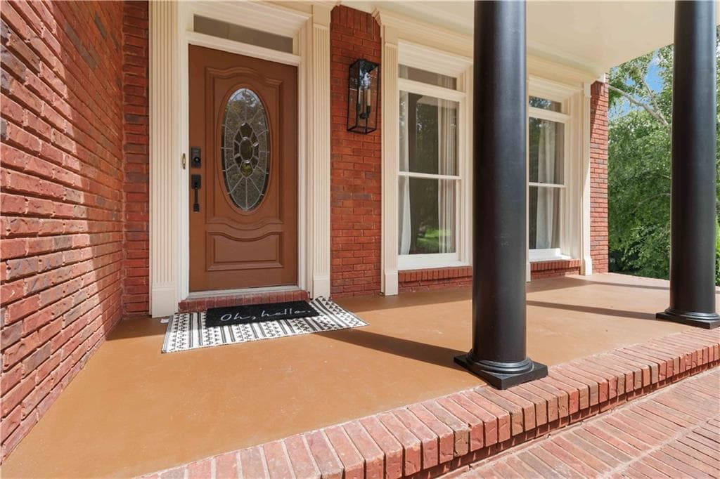 6 bedroom, 5 bathroom, 4,509 sq ft single family residence for sale at 3355 Kates Way, Duluth, GA 30097 — photo 7