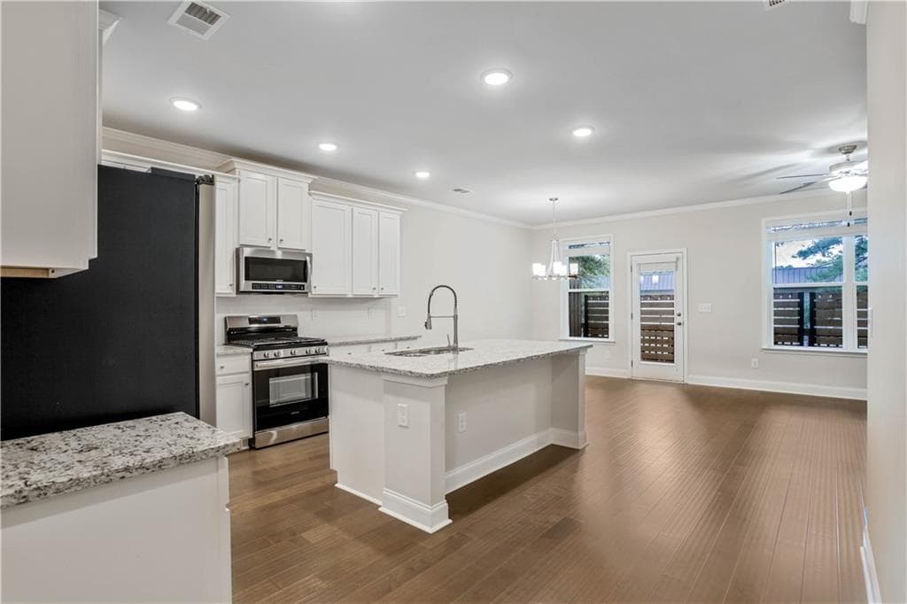 3 bedroom, 3 bathroom, 1,974 sq ft townhouse for rent at 2423 Chene Drive, Duluth, GA 30097 for $2,600 a month — photo 4