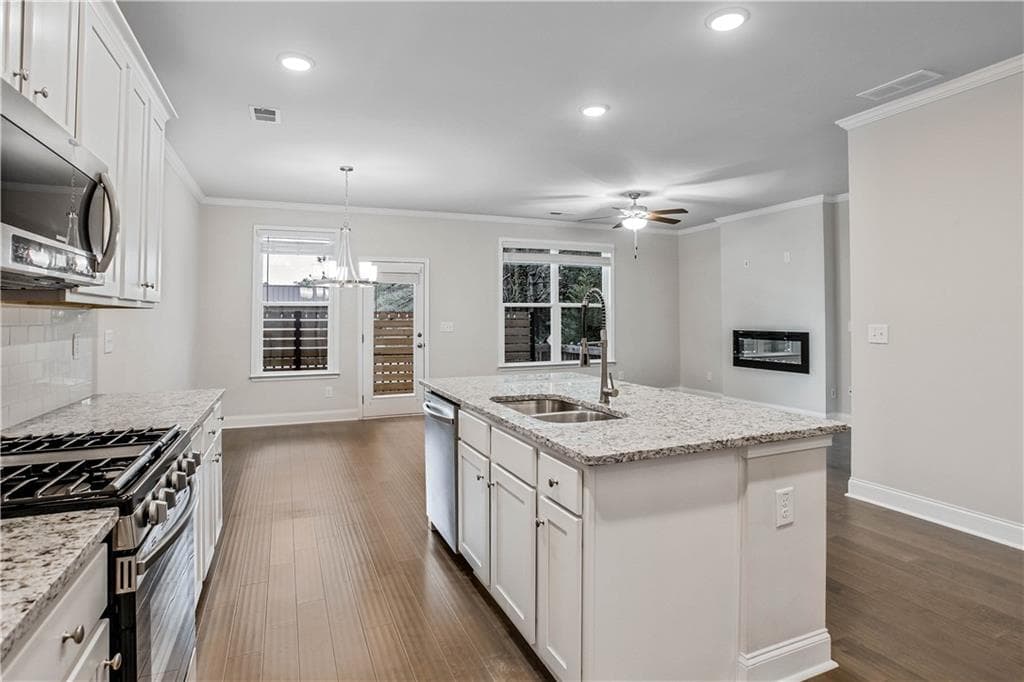 3 bedroom, 3 bathroom, 1,974 sq ft townhouse for rent at 2423 Chene Drive, Duluth, GA 30097 for $2,600 a month — photo 5