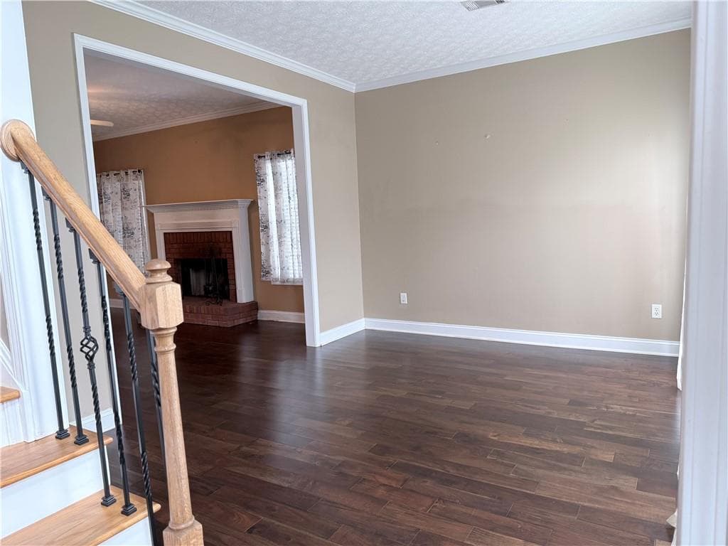 3 bedroom, 3 bathroom, 2,253 sq ft single family residence for sale at 209 Ashley Drive, Mcdonough, GA 30252 — photo 6