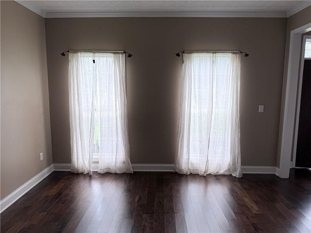 3 bedroom, 3 bathroom, 2,253 sq ft single family residence for sale at 209 Ashley Drive, Mcdonough, GA 30252 — photo 8
