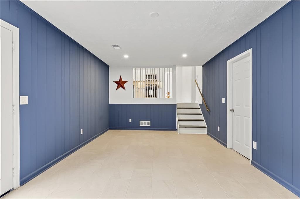 3 bedroom, 2 bathroom, 1,304 sq ft single family residence for sale at 3447 Trickum Road, Woodstock, GA 30188 — photo 7