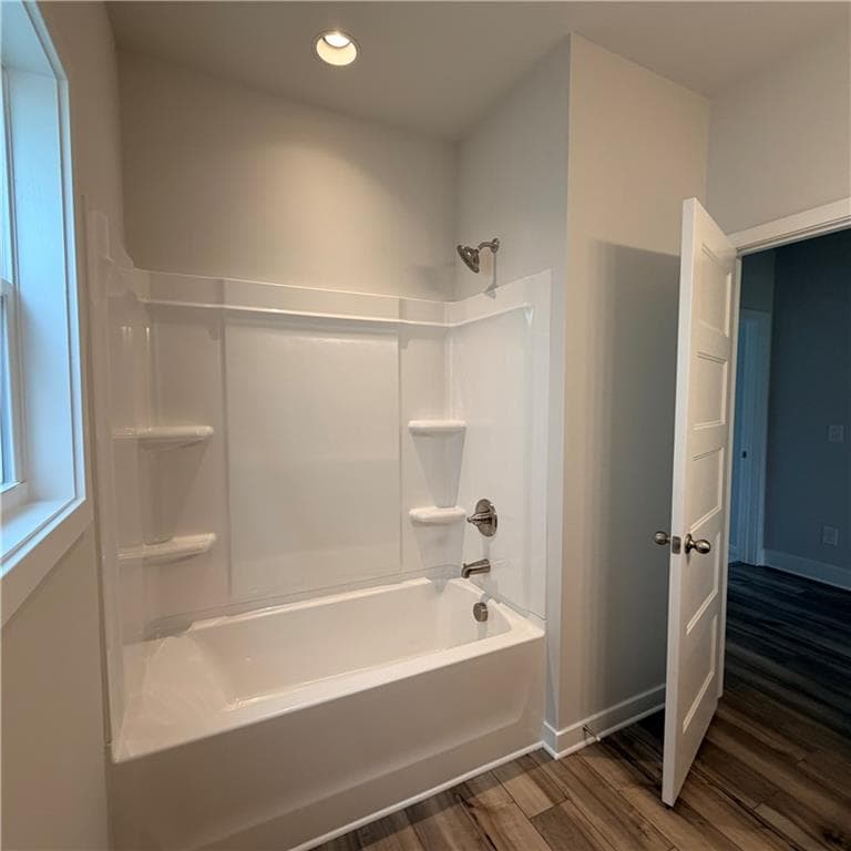3 bedroom, 3 bathroom, 1,868 sq ft single family residence for sale at 32 Piney Grove Court, Auburn, GA 30011 — photo 10