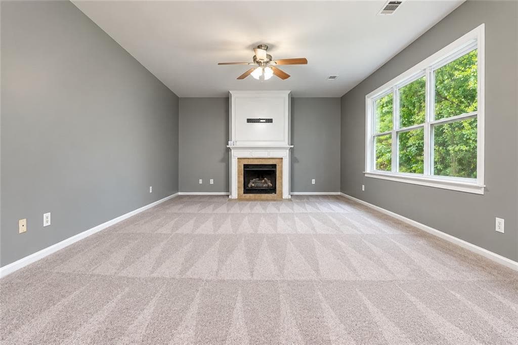 7 bedroom, 4 bathroom, 4,130 sq ft single family residence for sale at 1933 Temple Park Drive, Loganville, GA 30052 — photo 6