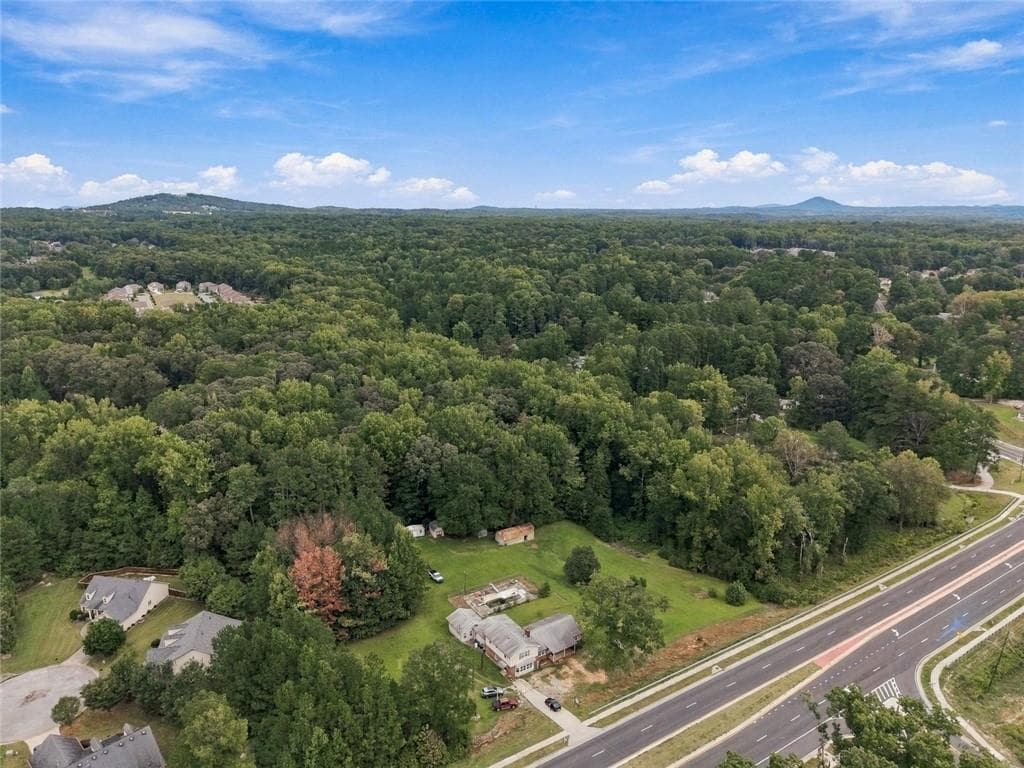 6 bedroom, 4 bathroom, 3,878 sq ft single family residence for sale at 5110 Macland Road, Powder Springs, GA 30127 — photo 3