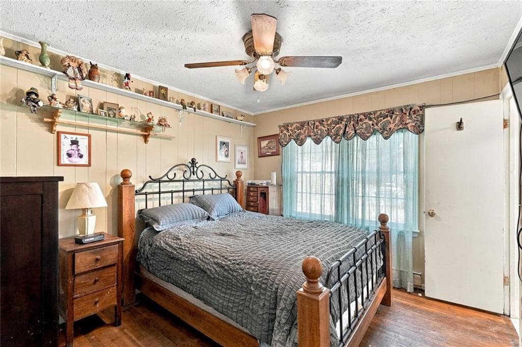 6 bedroom, 4 bathroom, 3,878 sq ft single family residence for sale at 5110 Macland Road, Powder Springs, GA 30127 — photo 8