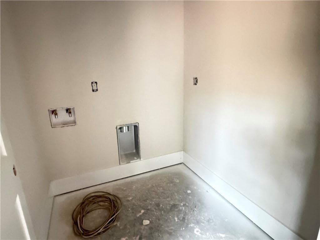 5 bedroom, 4 bathroom, 2,472 sq ft single family residence for sale at 126 Holders Siding Road, Jefferson, GA 30549 — photo 10