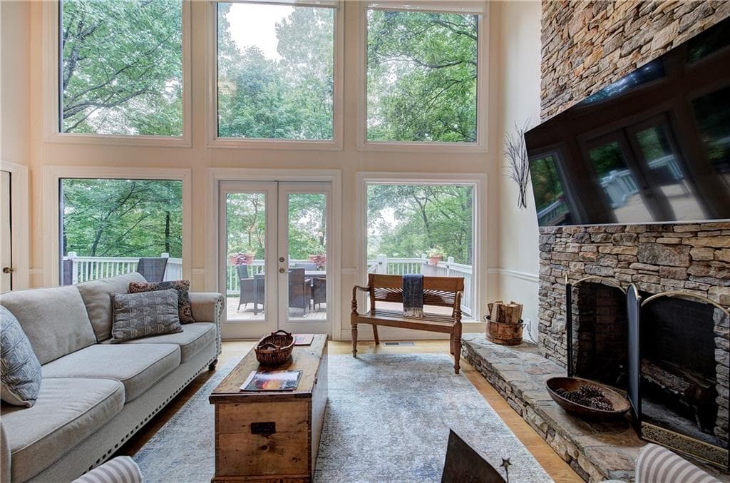 3 bedroom, 3 bathroom, 2,075 sq ft single family residence for sale at 225 Grandview Trail, Jasper, GA 30143 — photo 5