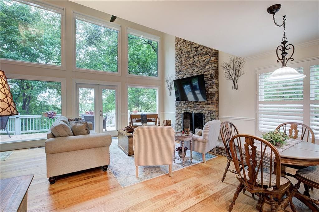 3 bedroom, 3 bathroom, 2,075 sq ft single family residence for sale at 225 Grandview Trail, Jasper, GA 30143 — photo 4