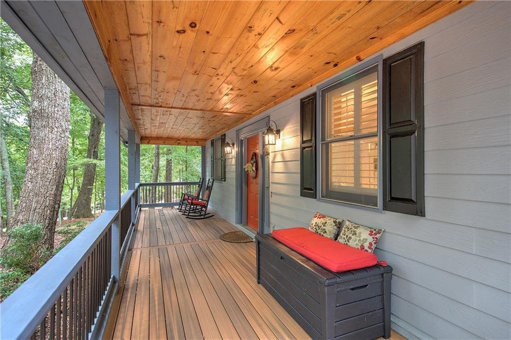 3 bedroom, 3 bathroom, 2,075 sq ft single family residence for sale at 225 Grandview Trail, Jasper, GA 30143 — photo 2