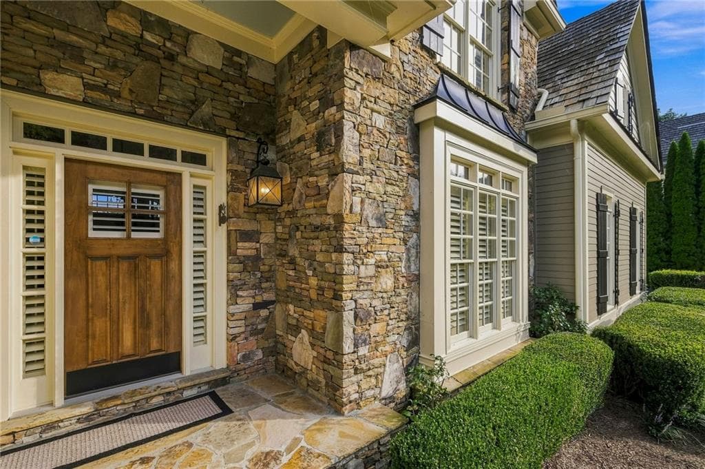 4 bedroom, 4 bathroom, 3,724 sq ft single family residence for sale at 74 NE Cove Circle, Dawsonville, GA 30534 — photo 9