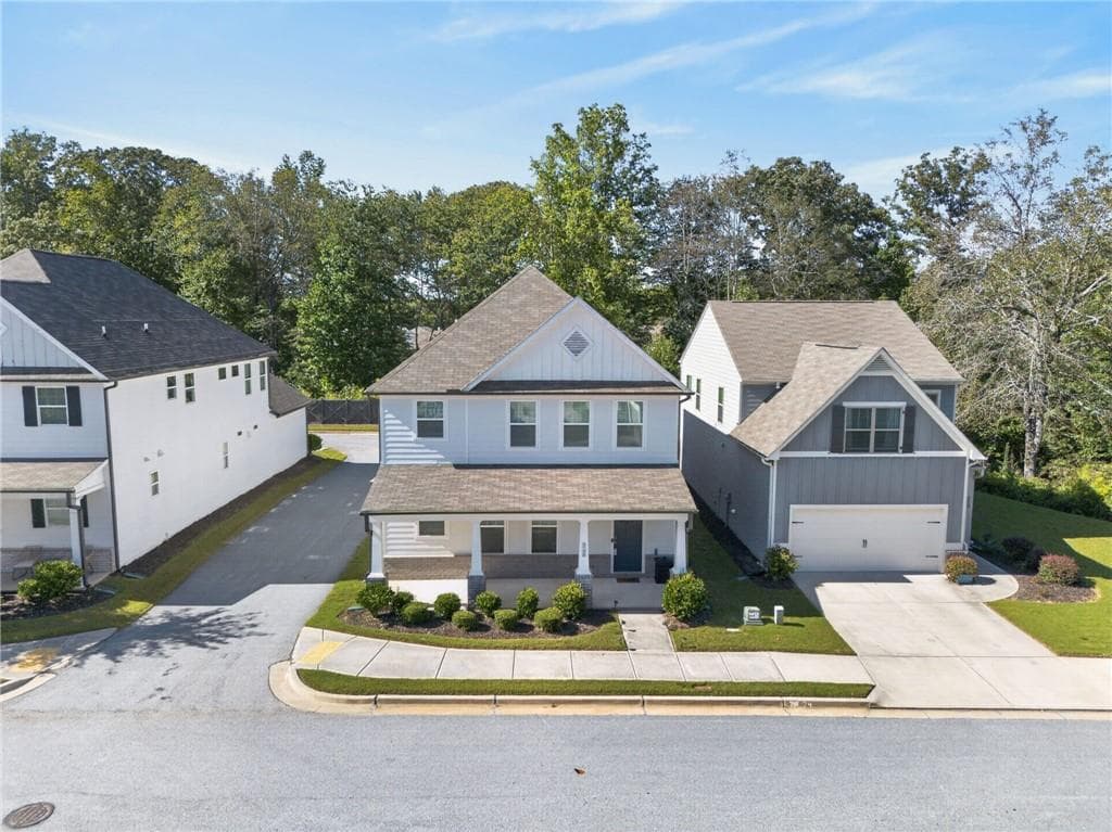 4 bedroom, 3 bathroom, 2,880 sq ft single family residence for sale at 3138 Lantana Way, Buford, GA 30519 — photo 3