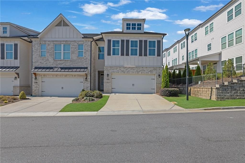 4 bedroom, 4 bathroom, 3,400 sq ft townhouse for rent at 1252 Windmill Parkway, Cumming, GA 30041 for $2,800 a month — photo 2