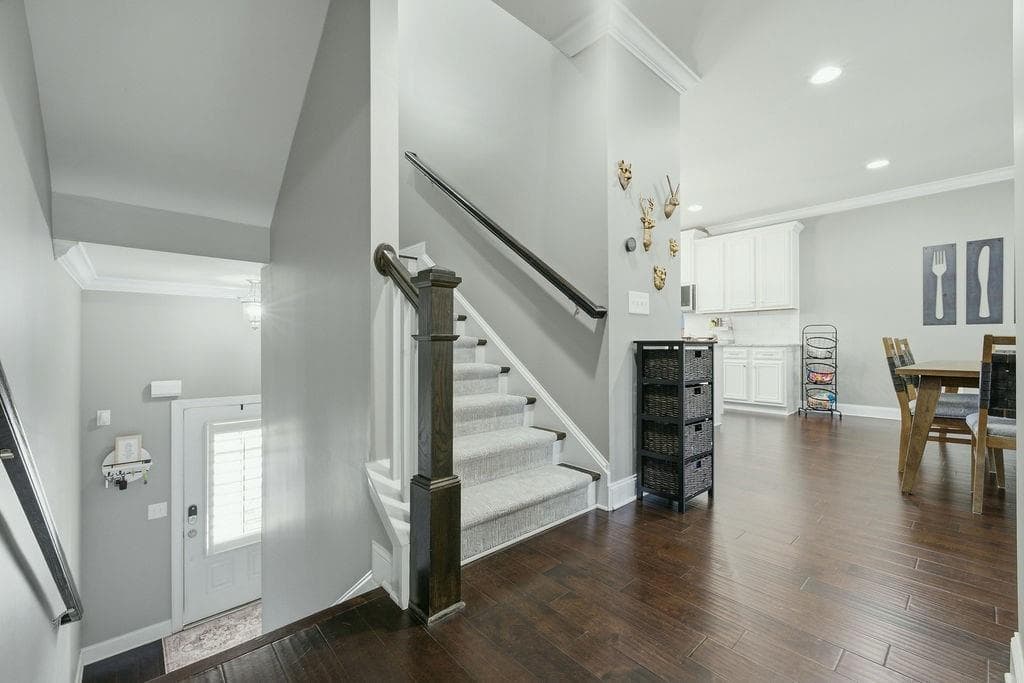3 bedroom, 4 bathroom, 2,961 sq ft townhouse for sale at 132 Marietta Walk, Marietta, GA 30064 — photo 5