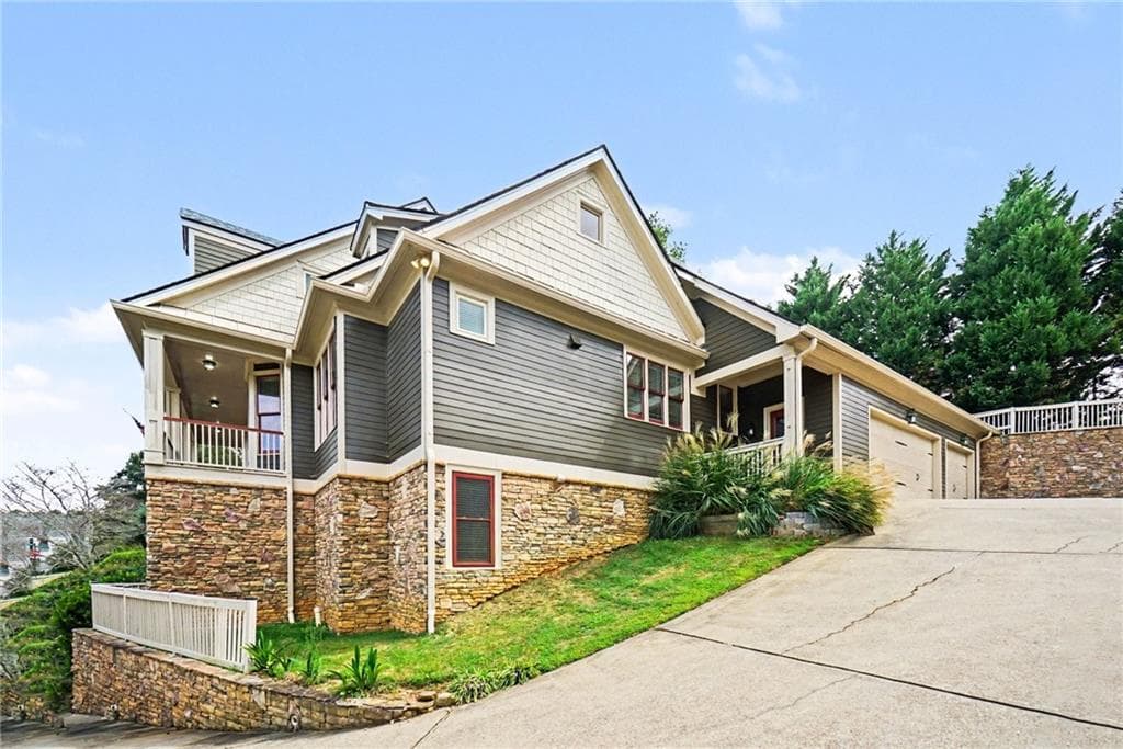 4 bedroom, 6 bathroom, 3,194 sq ft single family residence for sale at 703 Greenbelt Park Court, Canton, GA 30114 — photo 6